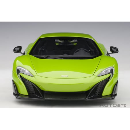 Autoart 1/18 McLaren 675 LT