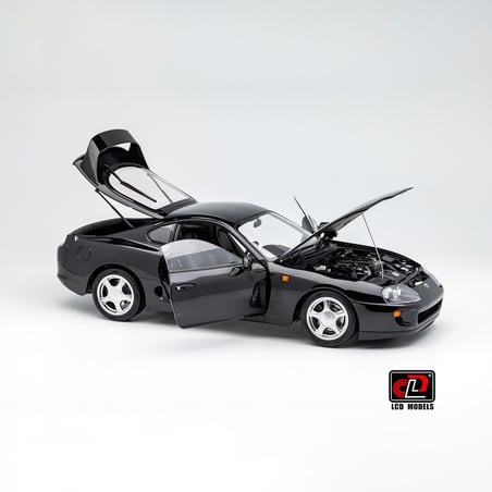 LCD Models 1/18 Toyota Supra MKIV (A80) Coupe 1993 (Car lift and key fob included)