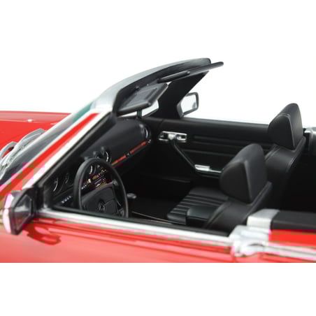 Otto Mobile 1/18 Mercedes-Benz R107 500 SL AMG 1986