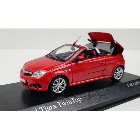 Minichamps 1/43 Opel Tigra Twin Top 2004
