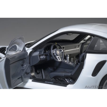 Autoart 1/18 Porsche 911 (991) GT3 RS
