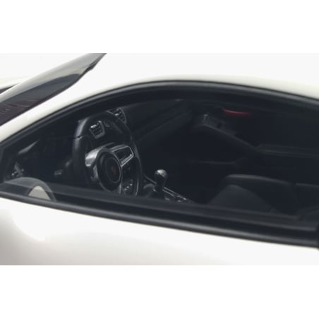 1:18 Porsche Cayman GT4 (GT Spirit)