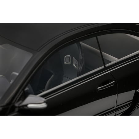 Otto Mobile 1/18 Mercedes-Benz C209 CLK DTM AMG Coupe 2004