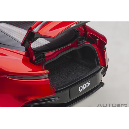Autoart 1/18 Aston Martin DBS Superleggera