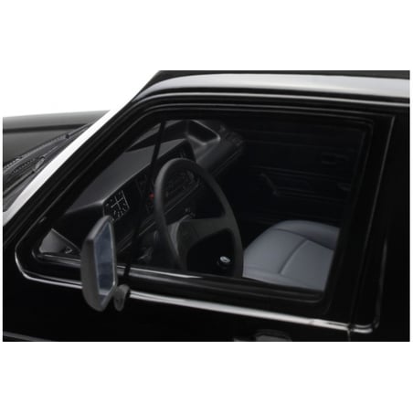 Otto Mobile 1/18 Volkswagen Caddy with Surfboard Blue/Whithe 1979