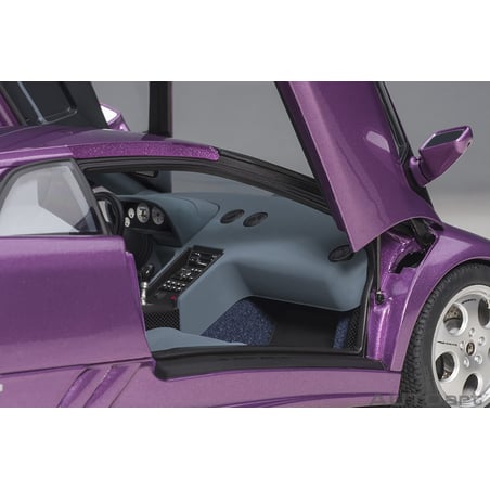 Autoart 1/18 Lamborghini Diablo SE 30th Anniversary Edition 1993
