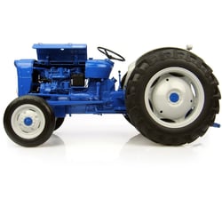 Universal Hobbies 1/16 Fordson Super Dexta New Performance 1963