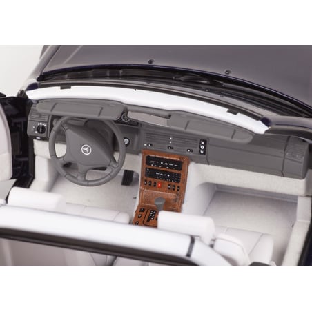 Norev Dealer Edition 1/18 Mercedes Benz SL 500  (R129) 1998-2001