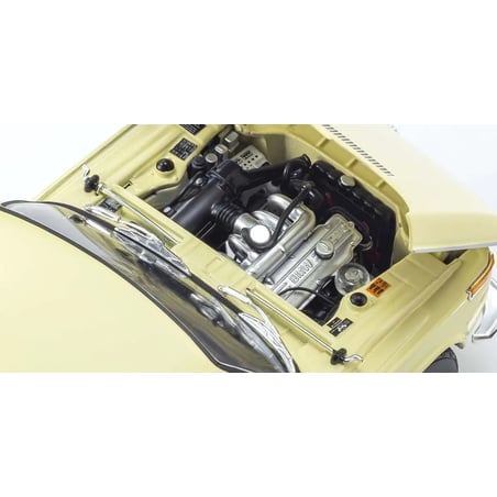 Kyosho 1/18 BMW 2002 Tii 1972