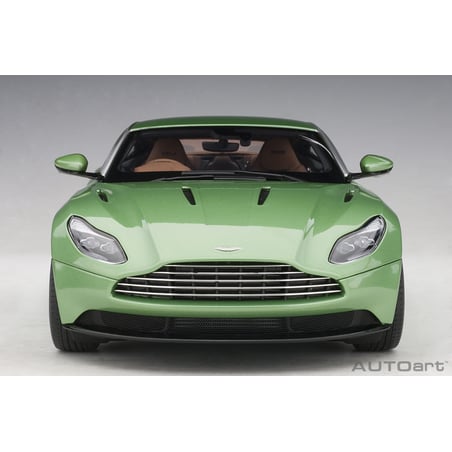 1:18 Aston Martin DB11