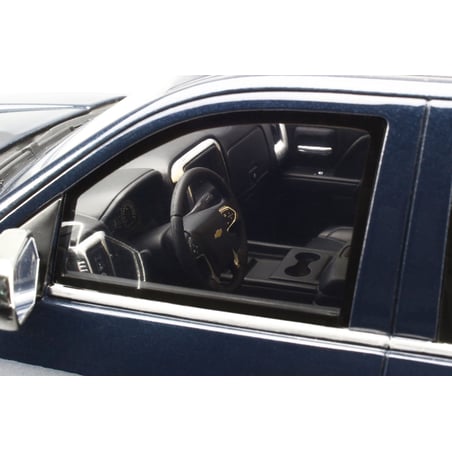 1:18 Chevrolet Silverado Centennial Edition 2018  (GT Spirit)