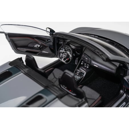 Keng Fai/Kilo Works 1/18 Audi R8 Spyder Performance 2019