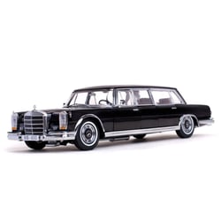 1/18 Mercedes Benz 600...