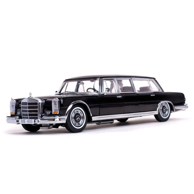 1/18 Mercedes Benz 600 Pullman 1966