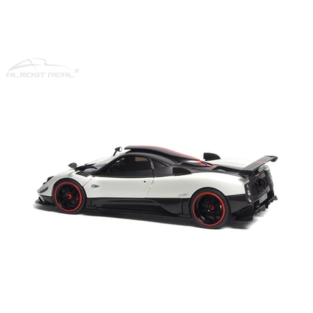 Almost Real 1/18 Pagani Zonda Cinque Coupe 2009