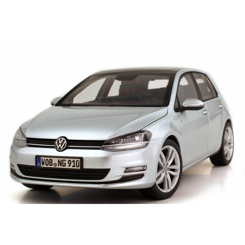 Norev 1/18 VW Golf 7 5doors