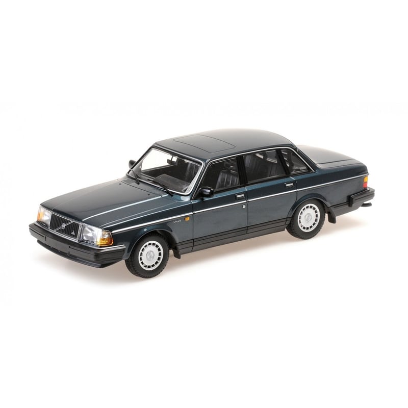 Minichamps 1/18 Volvo 240 GL 1986