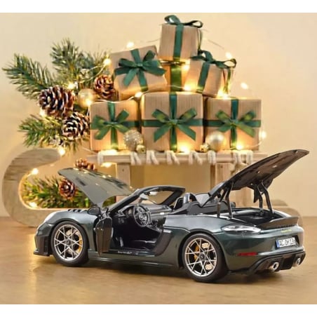 Norev 1/18 Porsche 718 Spyder RS with Weissach package 2023