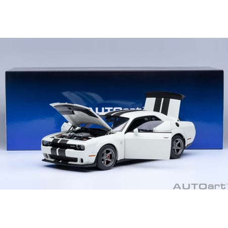 Autoart 1/18 Dodge Challenger SRT Super Stock 2023