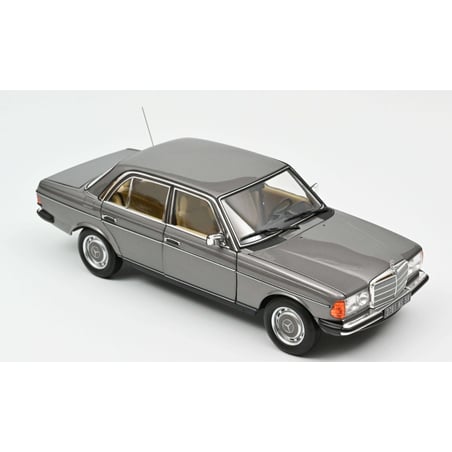 1:18 Mercedes Benz 200 1982