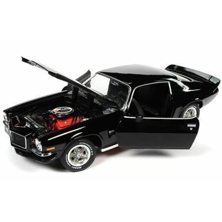 Autoworld 1/18 Chevrolet  Camaro SS/RS  MCACN Anniversary1971