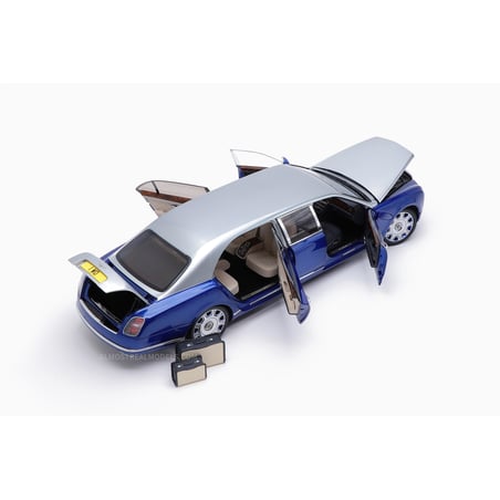 Almost Real 1/18 Bentley Mulsanne Grand Limousine by Mulliner 2012