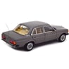 1:18 Mercedes Benz 200 1982