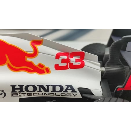 Spark 1/18 Red Bull Racing Honda RB16B 2nd Turkish GP 2021 No.33 Max Verstappen