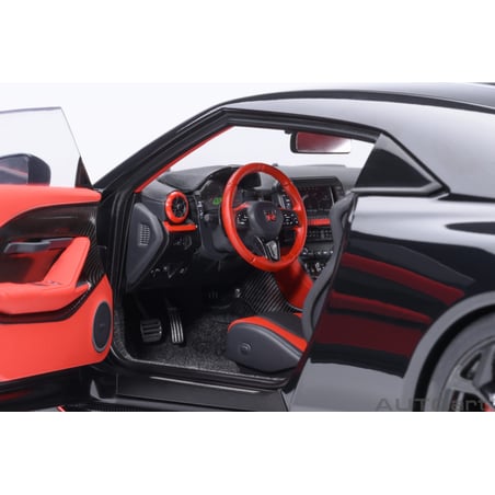Autoart 1/18 Nissan GT-R50 by Italdesign 2020