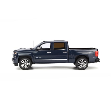 1:18 Chevrolet Silverado Centennial Edition 2018  (GT Spirit)