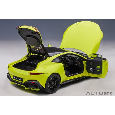 Autoart 1/18 Aston Martin Vantage 2019