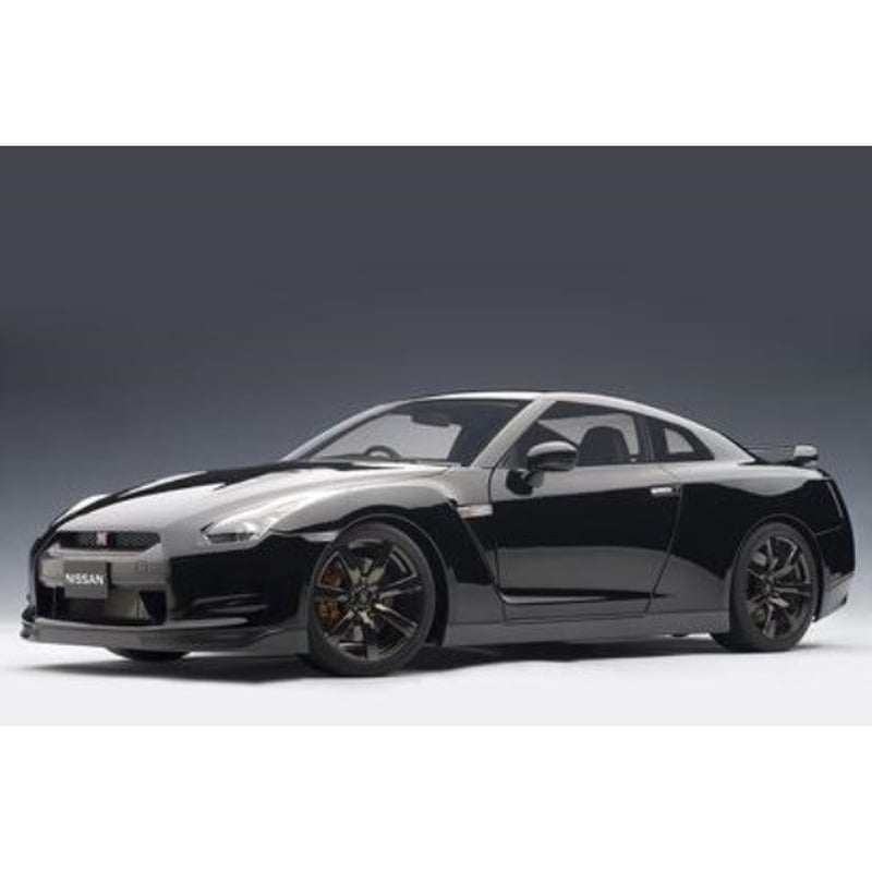 1:12 Nissan Skyline GTR - R35 Premium Edition (AUTOart)