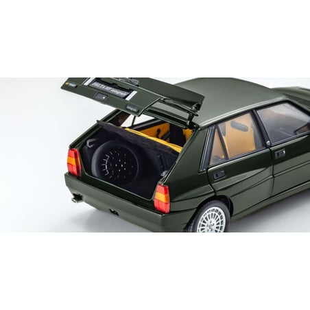 Kyosho 1/18 Lancia Delta HF Integrale Evo II
