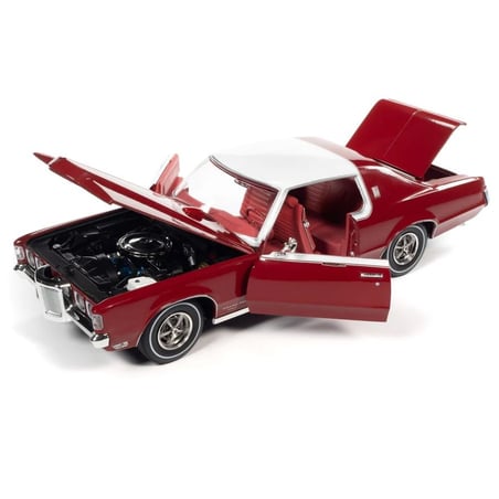 Autoworld 1/18 Pontiac Grand Prix Hardtop 1969