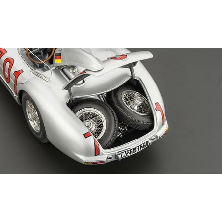 1/18 Mercedes-Benz 300 SLR, No.701, Mille Miglia 1955, Karl Kling