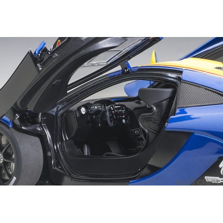Autoart 1/18 McLaren P1 GTR