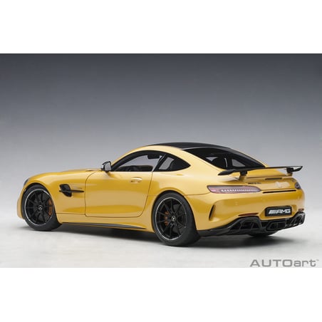 1:18 Mercedes-AMG GT R  (AUTOart)