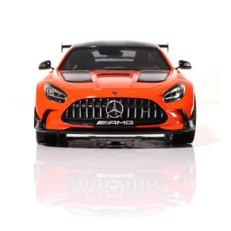 1/18 Mercedes AMG GT Black Series