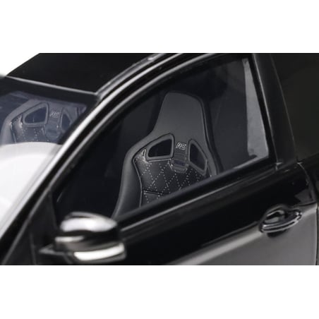 Otto Mobile 1/18 Ford Focus MK2 RS 500 2010 Le Mans Classic Edition Tribute Ford MK II 1966