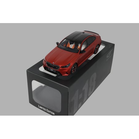 GT Spirit 1/18  BMW M5 (G90) Peable Beach 2025