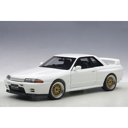 Autoart 1/18 Nissan Skyline...
