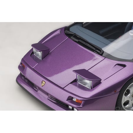 Autoart 1/18 Lamborghini Diablo SE 30th Anniversary Edition 1993