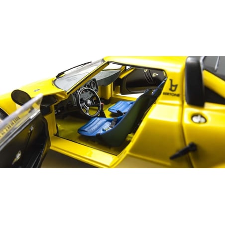 Kyosho 1/18 Lancia Stratos HF 1975