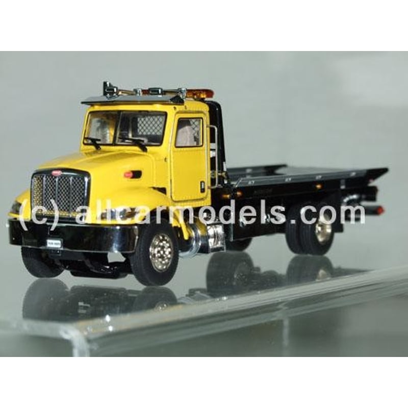 TWH Collectibles1/50 Jerr-Dan® Steel Shark 5 Ton Carrier on Peterbilt Model 335 Chassis