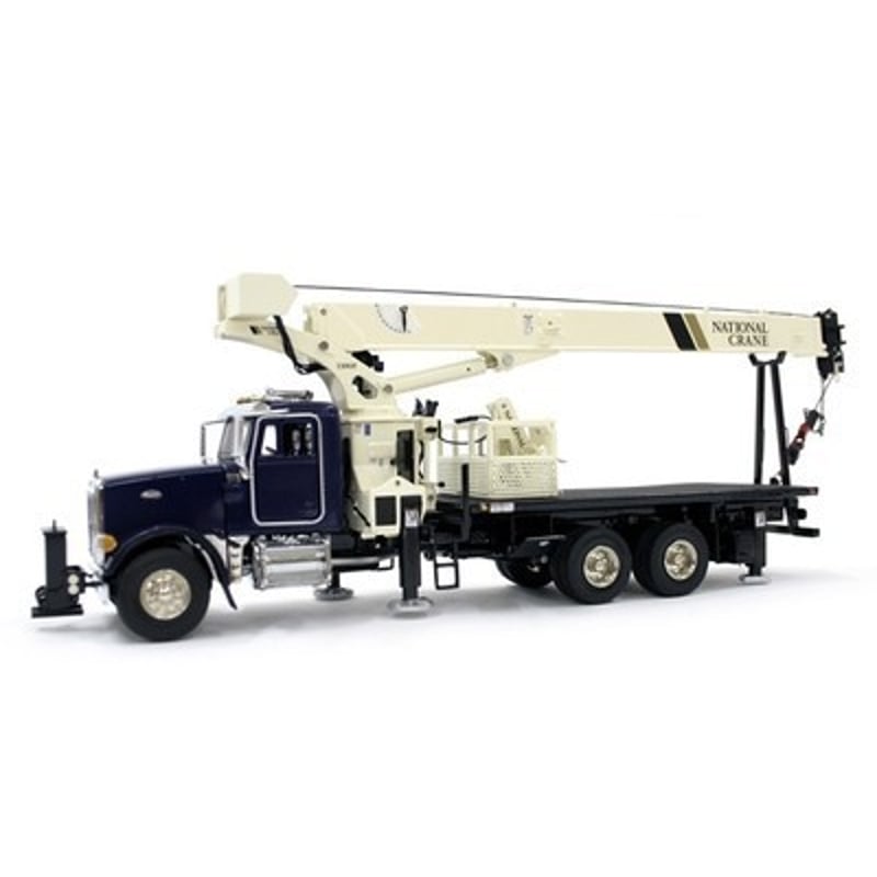 TWH 1/50 National Crane Boom 1300H on Peterbilt 357 Truck Chassis, 2007 Manitowoc Crane Group