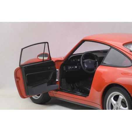 1/18 Porsche 911 (993) Carrera