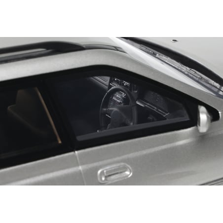 Otto Mobile 1/18  Nissan Stagea Autech Version 260RS 1997