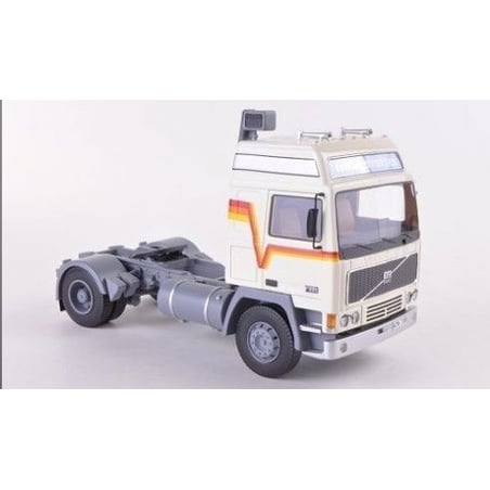 Neo 1/43 VOLVO F12 Globetrotter