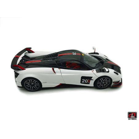 LCD Models 1/18 Pagani Huayra BC Roadster