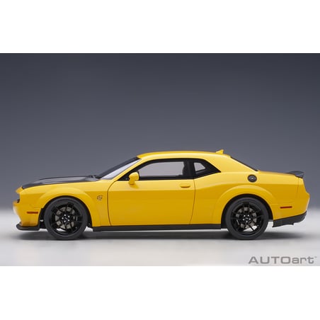 Autoart 1/18 Dodge Challenger SRT Hellcat Widebody 2018
